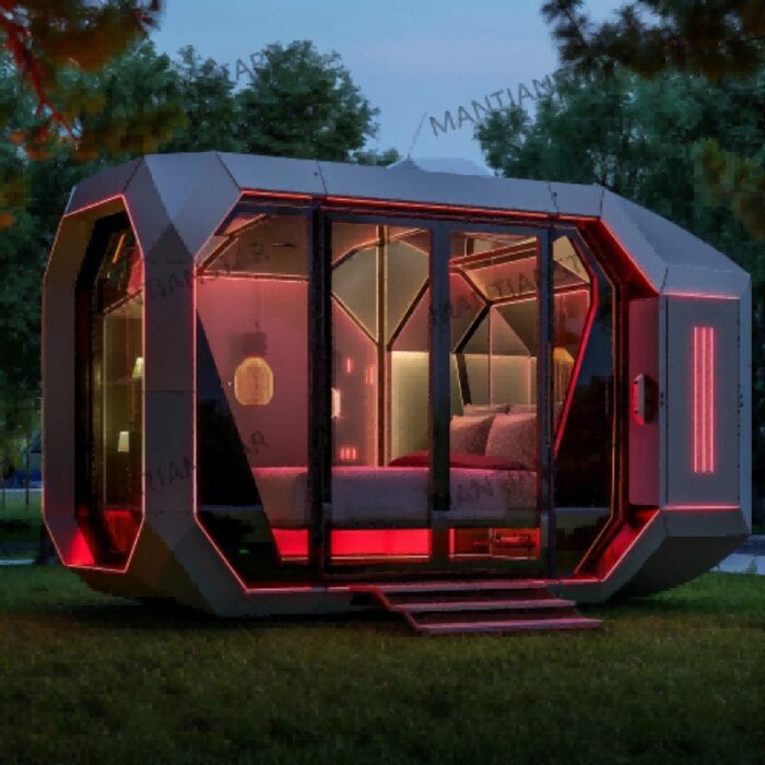 Capsule House