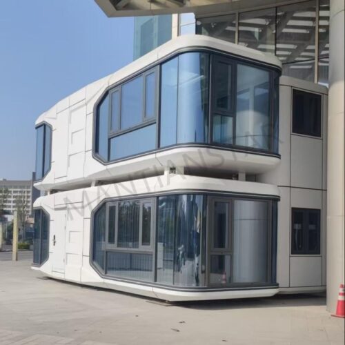 capsule house