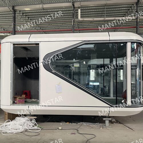 PX3 capsule house