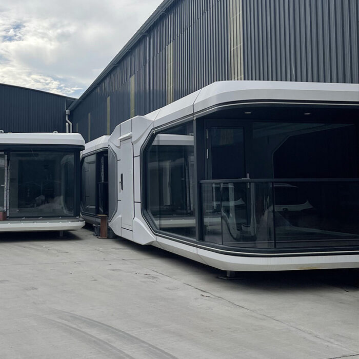 V9 capsule hosue