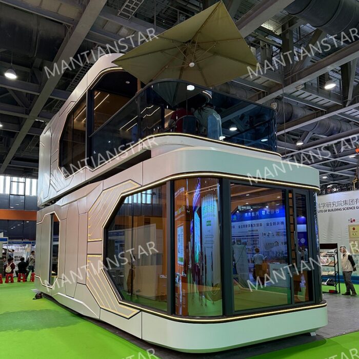 M9 capsule house