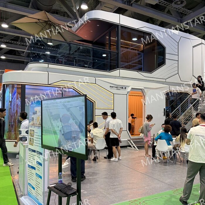 M9 capsule house